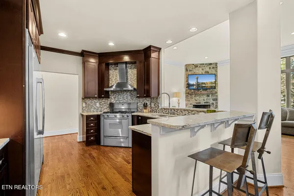 $769,900 | 239 Cool Springs Boulevard, Knoxville, TN 37934