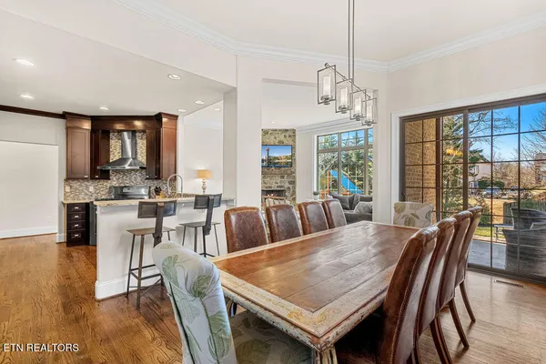 $769,900 | 239 Cool Springs Boulevard, Knoxville, TN 37934