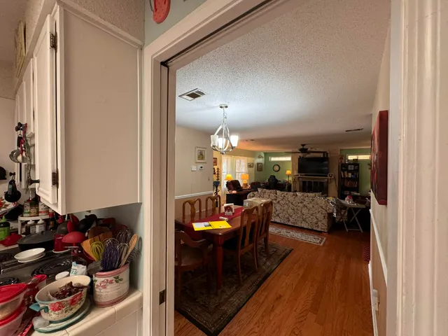 $305,000 | 807 Holbrook Circle, Fort Walton Beach, FL 32547