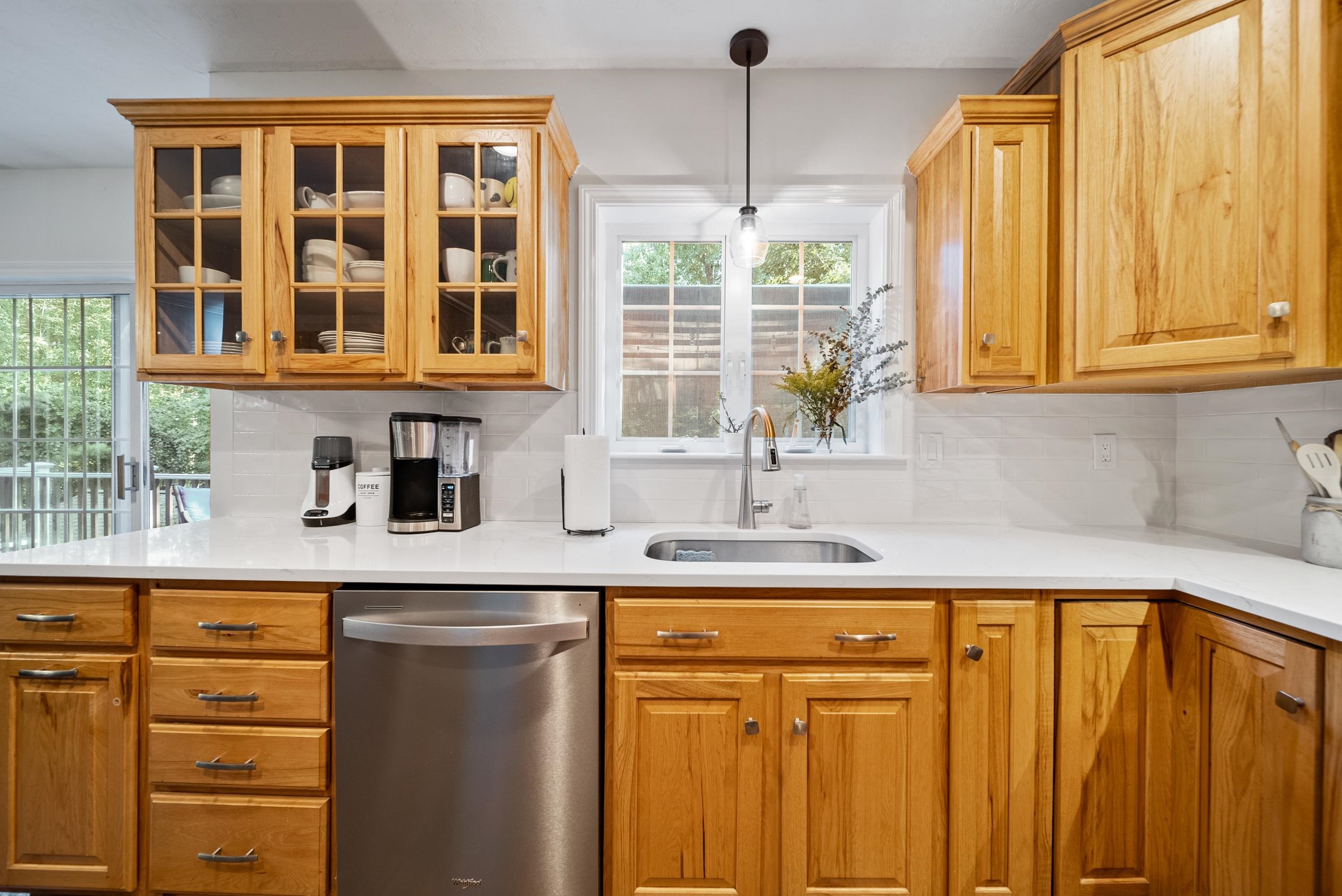 6 Fletcher Road Windham, NH 03087 - Photo 5 of 52