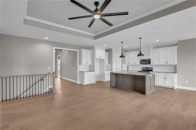 $543,315 | 19326 South Skyview Lane, Spring Hill, KS 66083