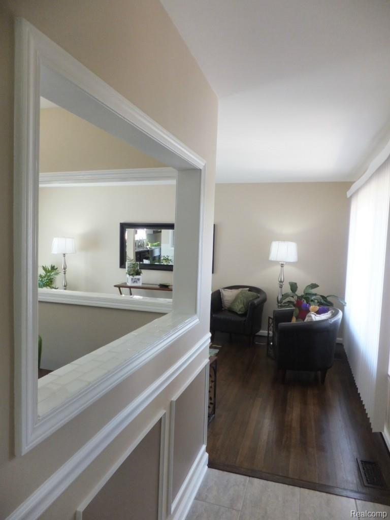 30232 Hayes Road Roseville, MI 48066 - Photo 53 of 88 2014-07-11 001 2014-07-11 119.jpg