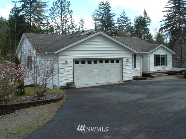 1859 Little Hanaford Road Centralia, WA 98531 - Photo 1 of 13 Gallery Image 1