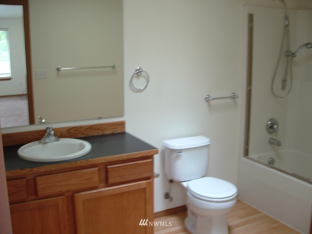 1859 Little Hanaford Road Centralia, WA 98531 - Photo 11 of 13 Gallery Image 11