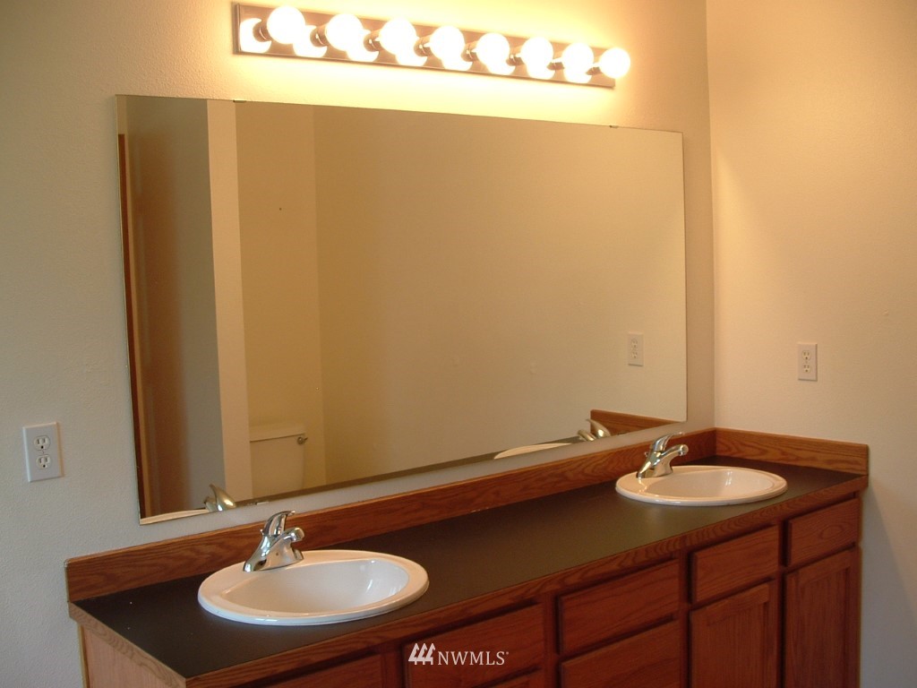 1859 Little Hanaford Road Centralia, WA 98531 - Photo 12 of 13 Gallery Image 12