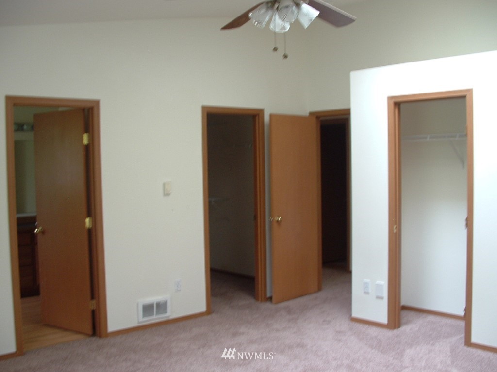 1859 Little Hanaford Road Centralia, WA 98531 - Photo 6 of 13 Gallery Image 6