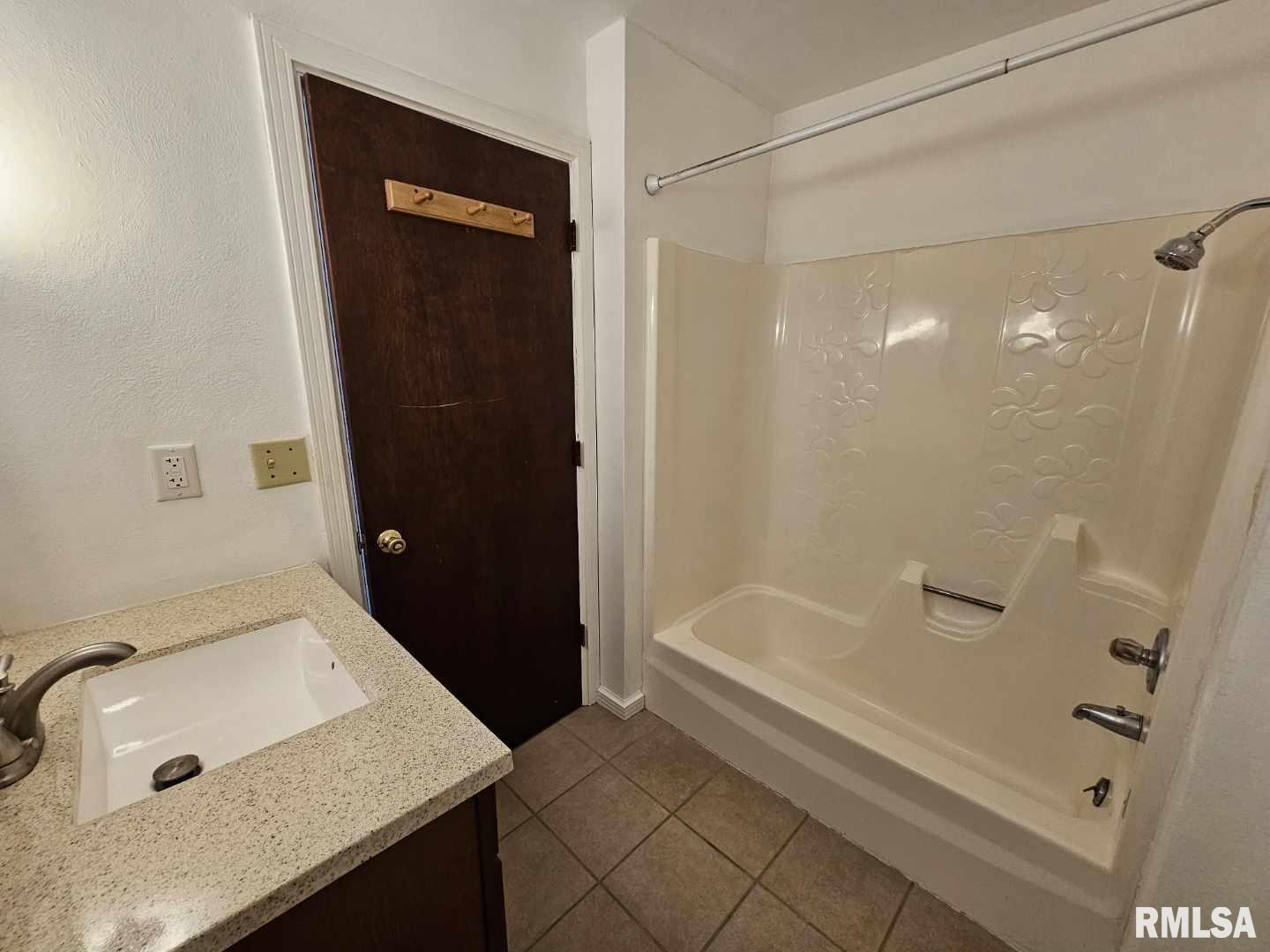 1382 Stacey Road Richview, IL 62877 - Photo 26 of 31