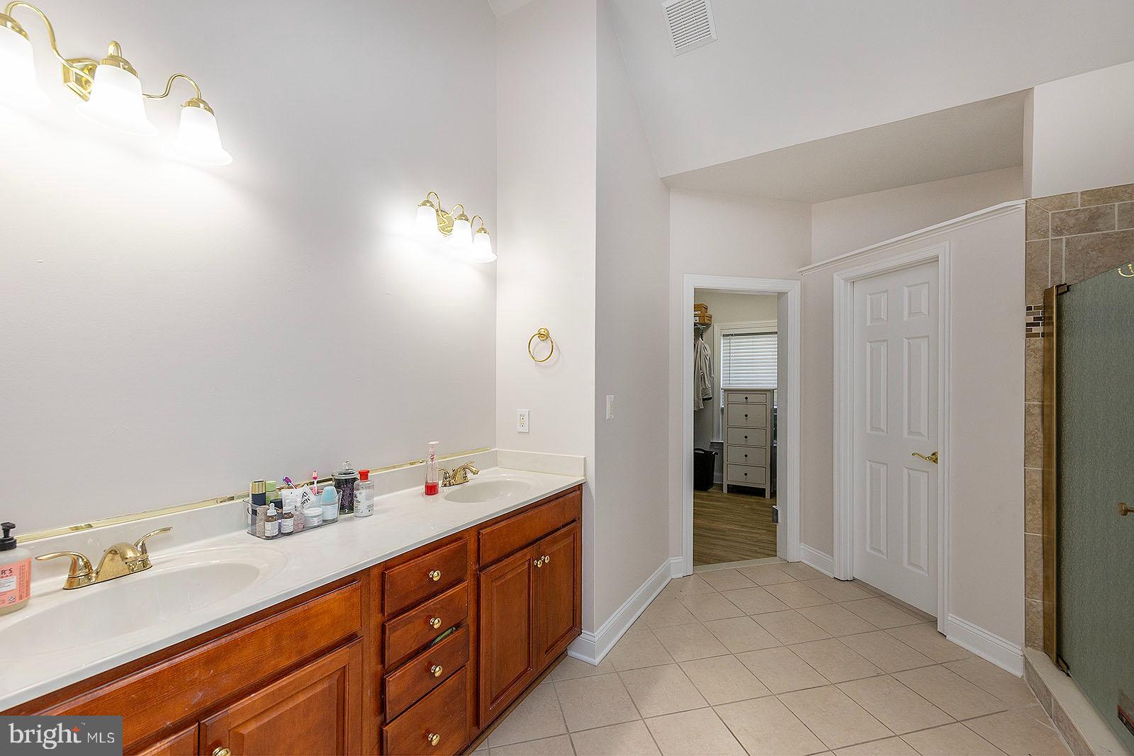 138 Travis Court Winchester, VA 22602 - Photo 14 of 46