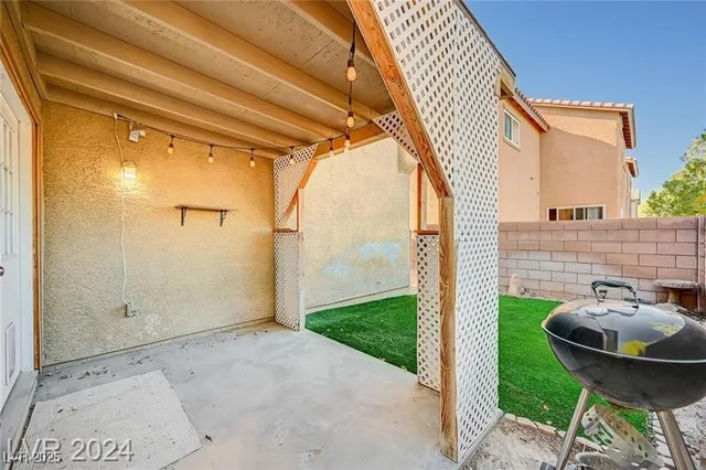 $2,100 | 11540 Kindsland Street, Las Vegas, NV 89183