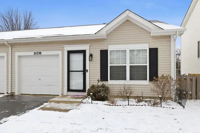 $265,000 | 21238 Edison Lane, Plainfield, IL 60544