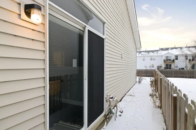 $265,000 | 21238 Edison Lane, Plainfield, IL 60544