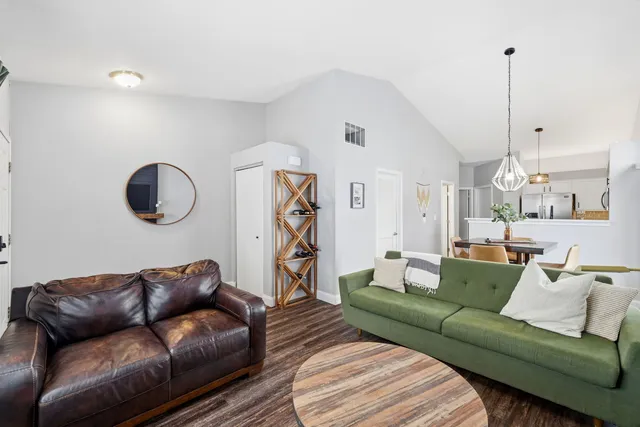 $265,000 | 21238 Edison Lane, Plainfield, IL 60544