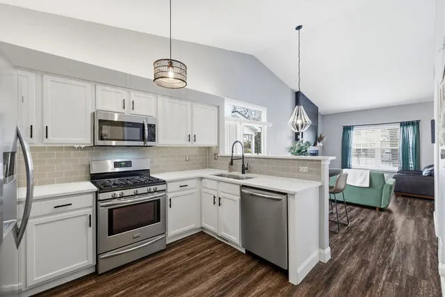 $265,000 | 21238 Edison Lane, Plainfield, IL 60544