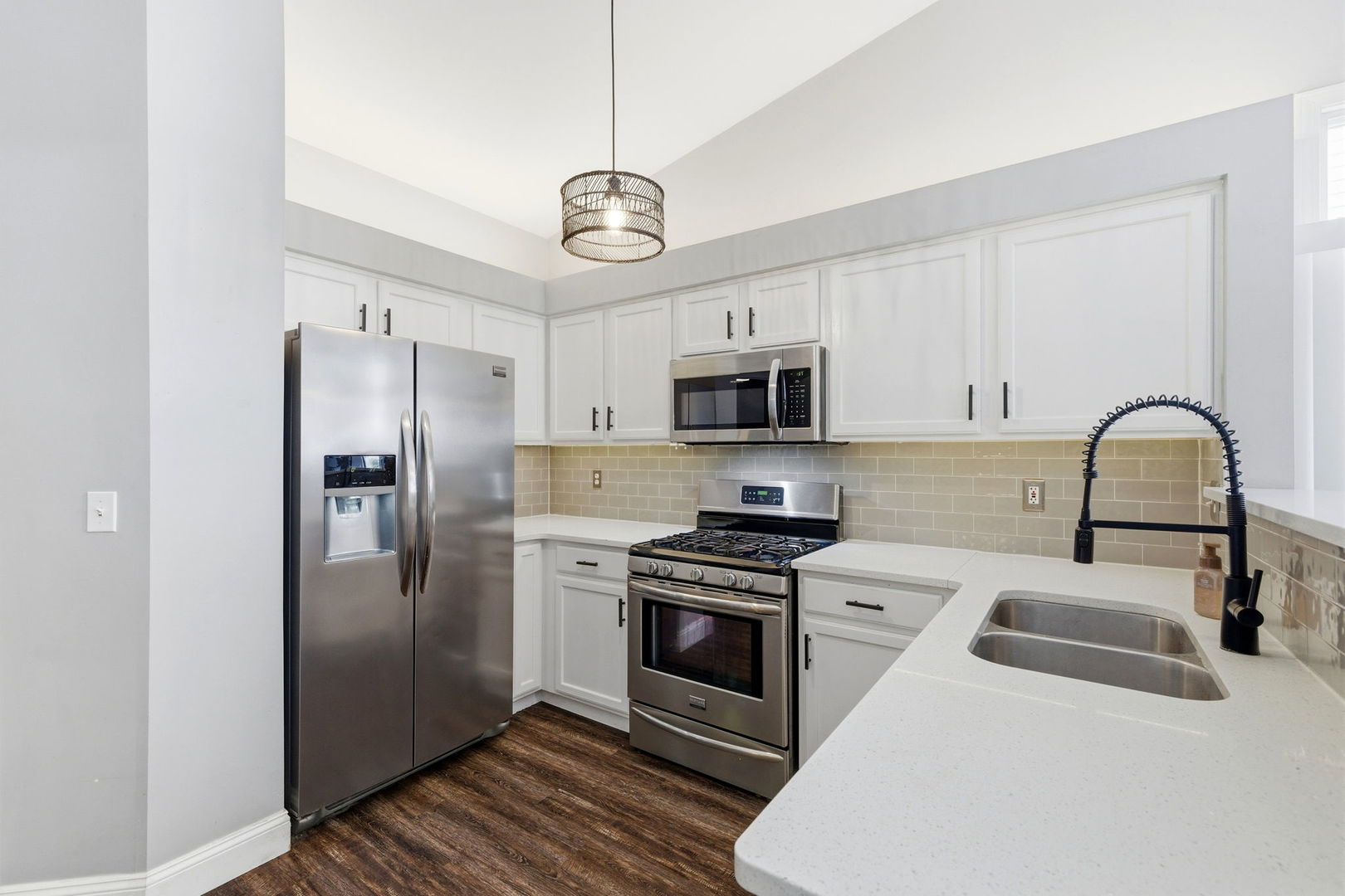 21238 Edison Lane Plainfield, IL 60544 - Photo 7 of 18