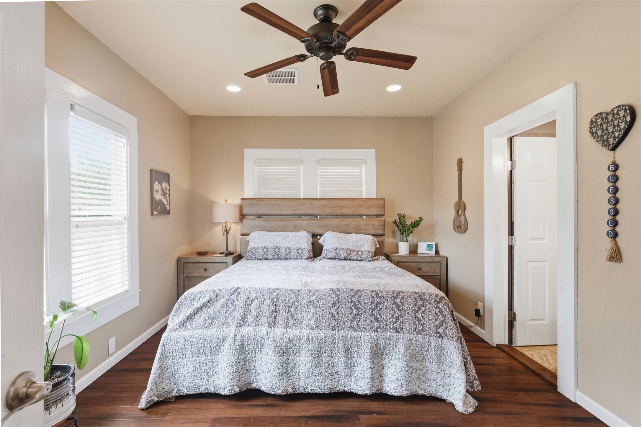 1726 13th Street Hempstead, TX 77445 - Photo 11 of 40 a bedroom with a bed and a window