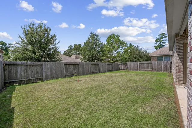 $325,000 | 12270 Little Blue Heron Lane, Conroe, TX 77304