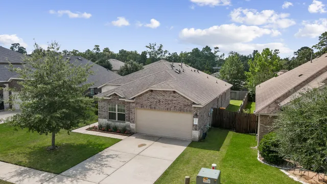 $325,000 | 12270 Little Blue Heron Lane, Conroe, TX 77304