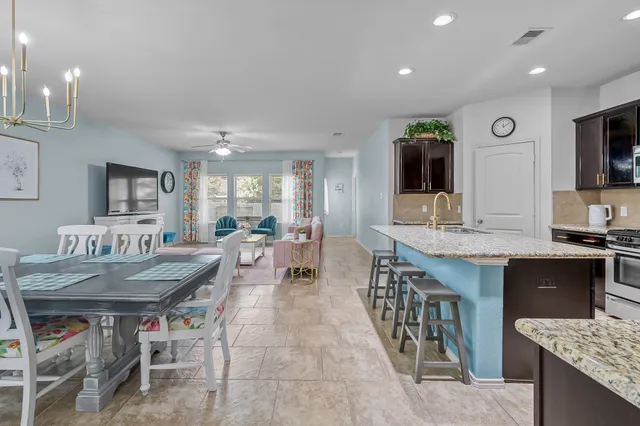 $325,000 | 12270 Little Blue Heron Lane, Conroe, TX 77304