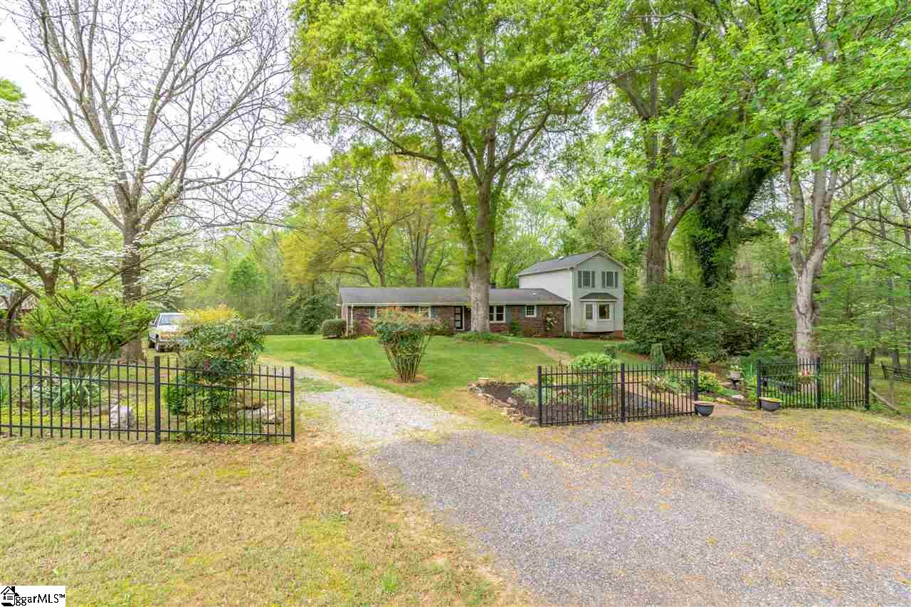 253 McCall Road Simpsonville, SC 29680 - Photo 26 of 36 Gallery Image 26