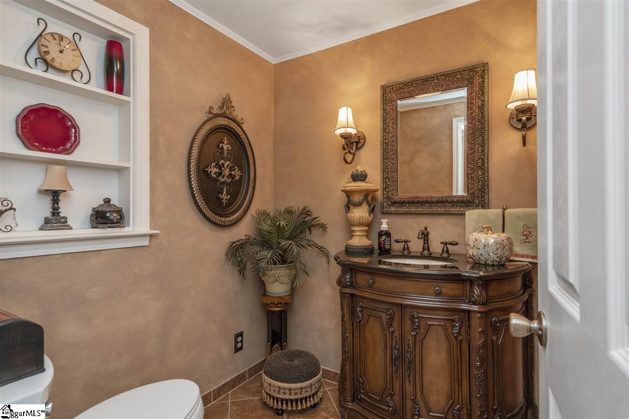 253 McCall Road Simpsonville, SC 29680 - Photo 10 of 36 Gallery Image 10