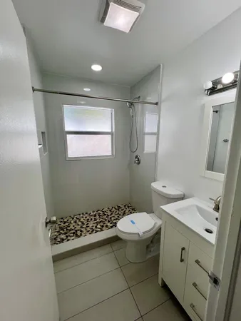 $2,100 | 1235 Beach Road, Unit 3, Palm Beach Shores, FL 33404