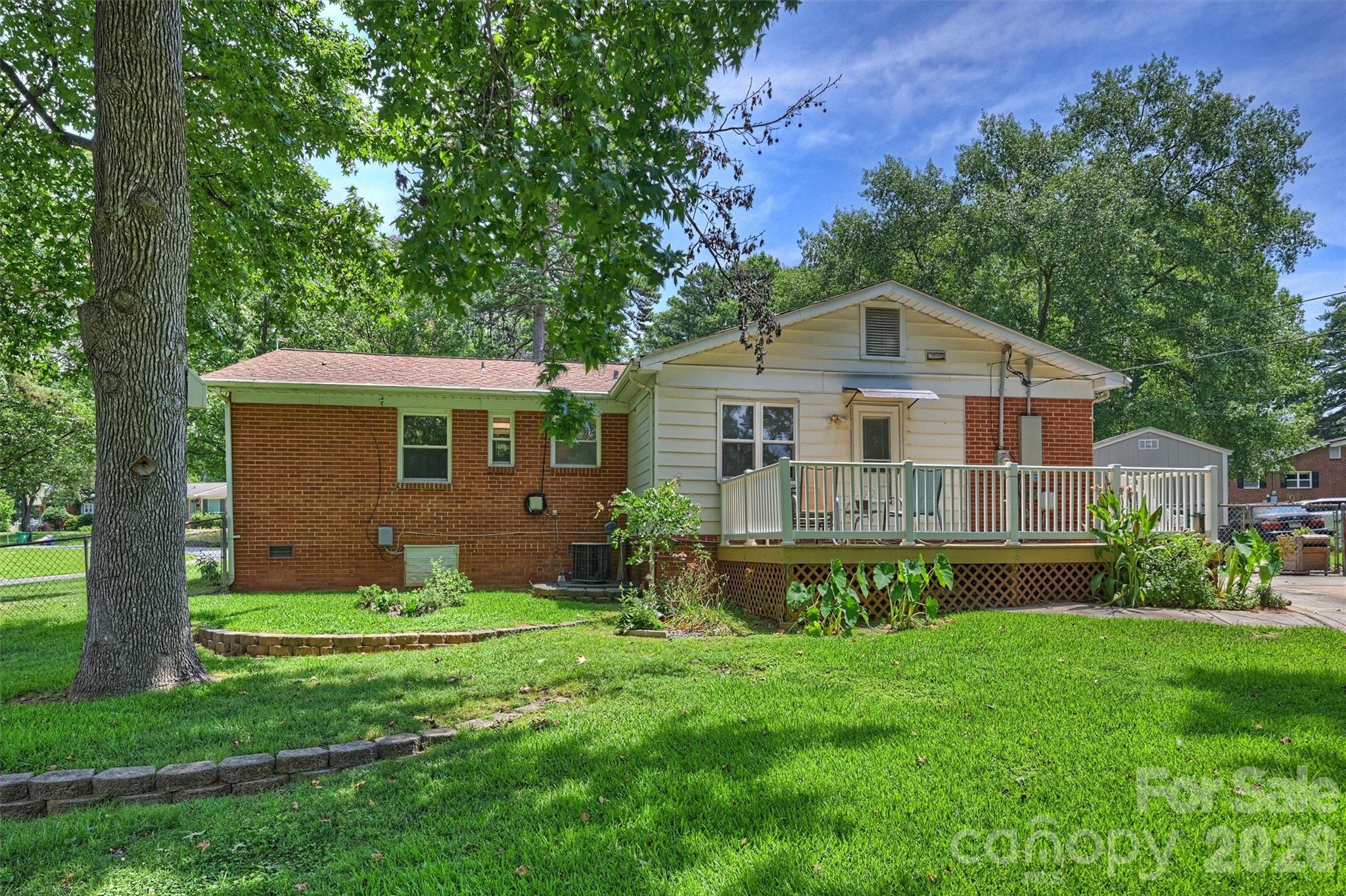 2134 Bromwich Road Charlotte, NC 28208 - Photo 41 of 45 Gallery Image 41
