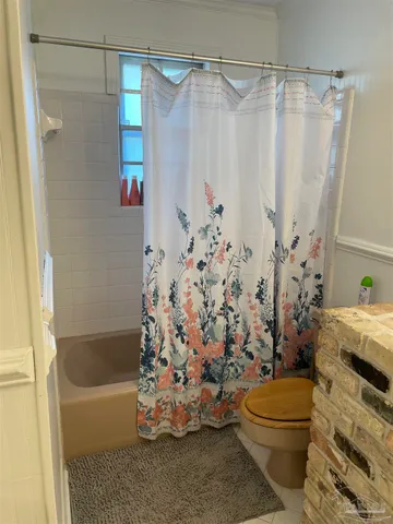 $575,000 | 101 Seamarge Circle, Pensacola, FL 32507