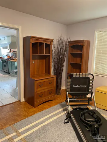 $575,000 | 101 Seamarge Circle, Pensacola, FL 32507