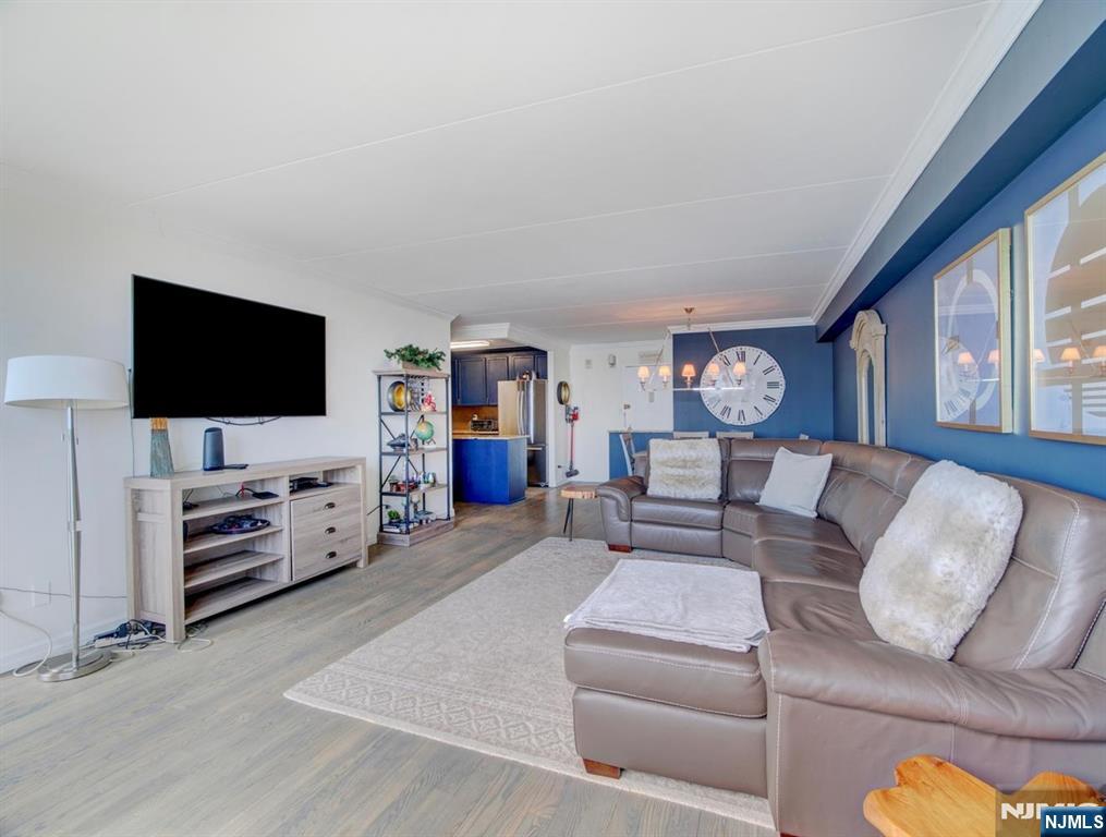 250 Gorge Road, Unit 21B Cliffside Park, NJ 07010 - Photo 3 of 28