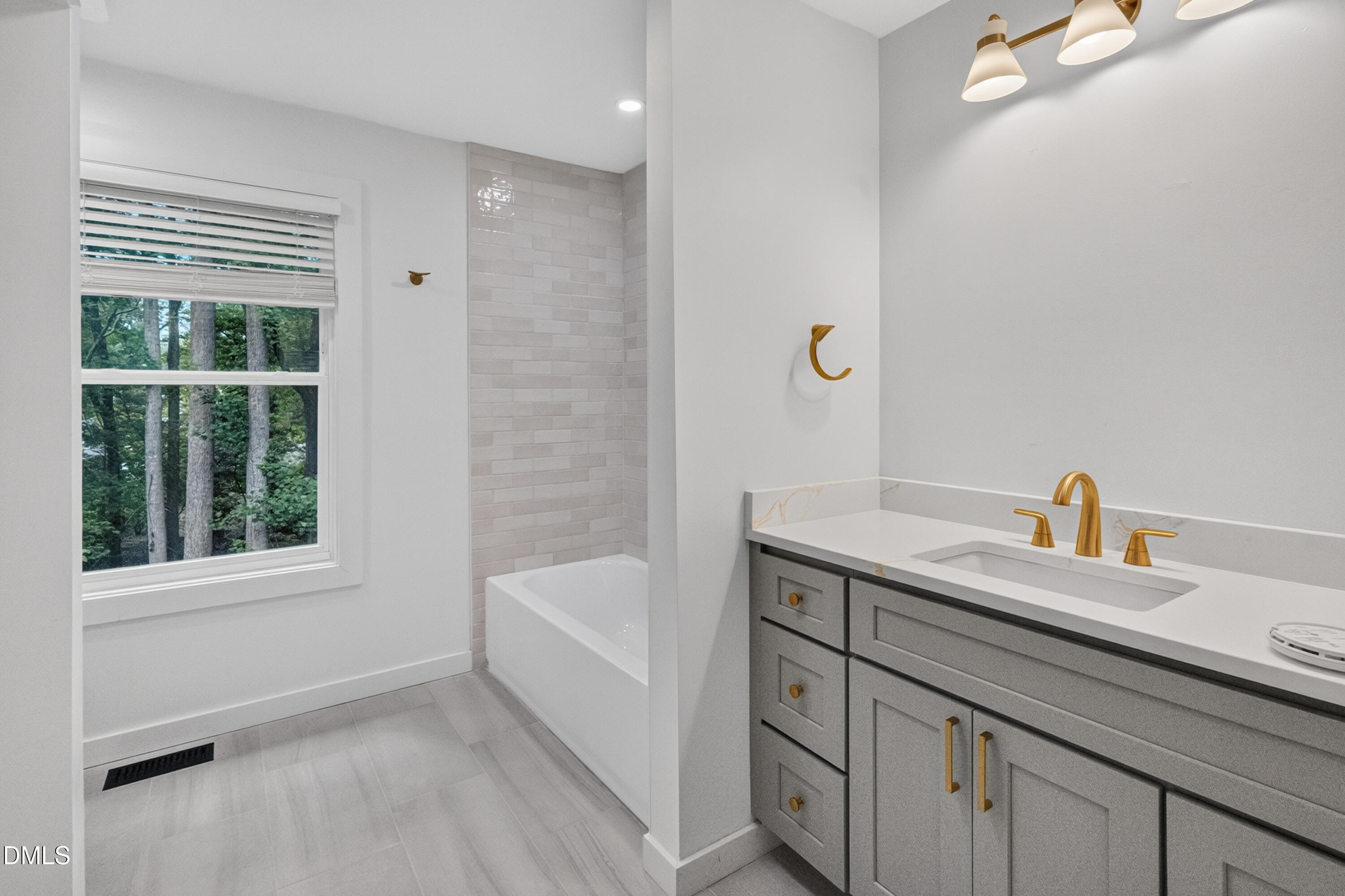 7026 Robbie Drive Raleigh, NC 27607 - Photo 14 of 26 7I3A9222