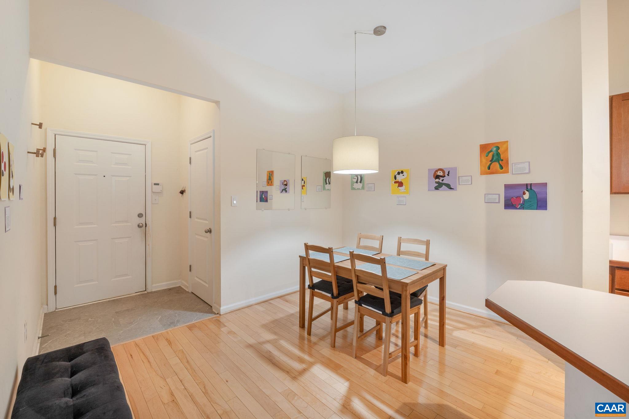 750 Walker Square, Unit 4B Charlottesville, VA 22903 - Photo 3 of 21