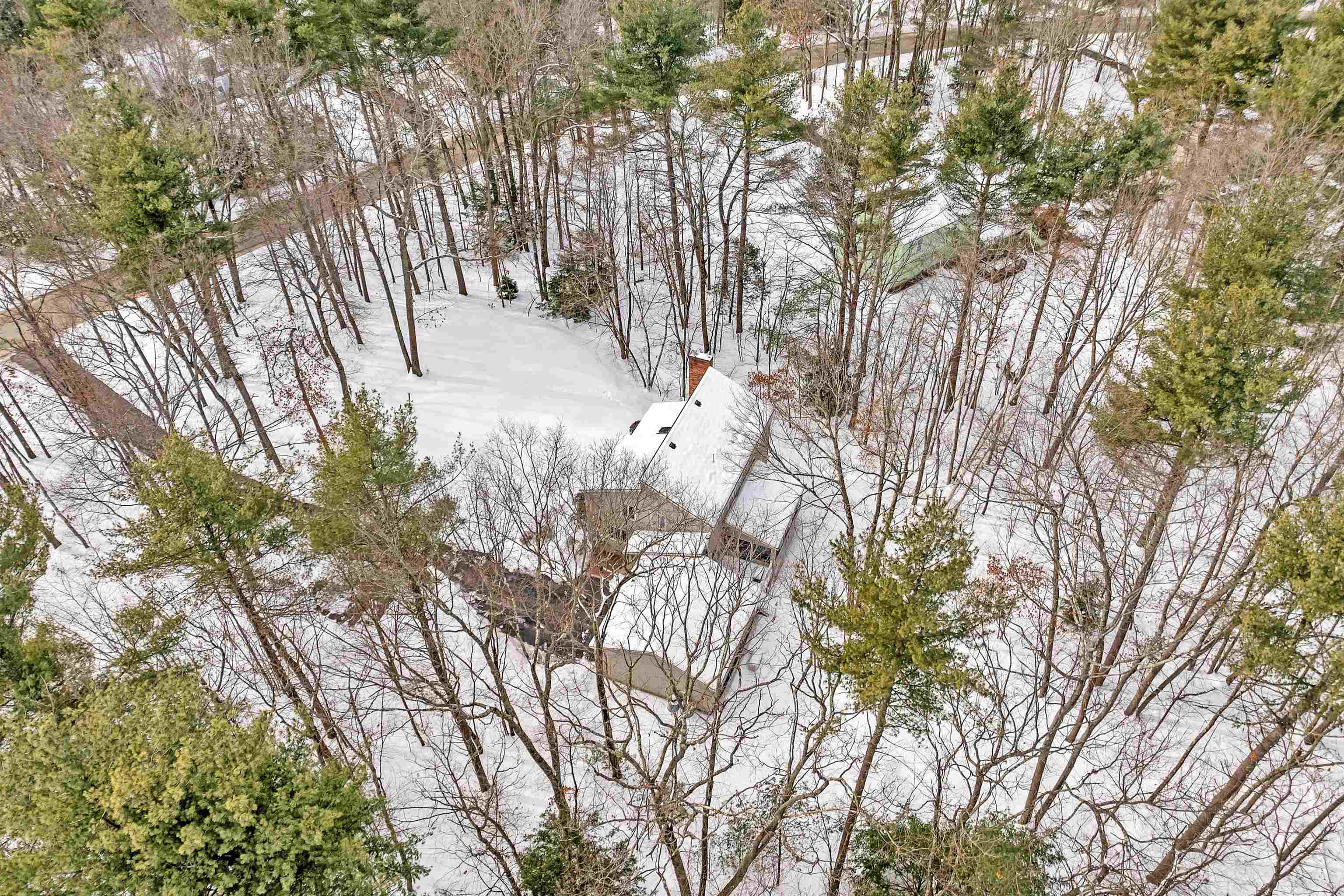 13 Park Street Windham, NH 03087 - Photo 38 of 41