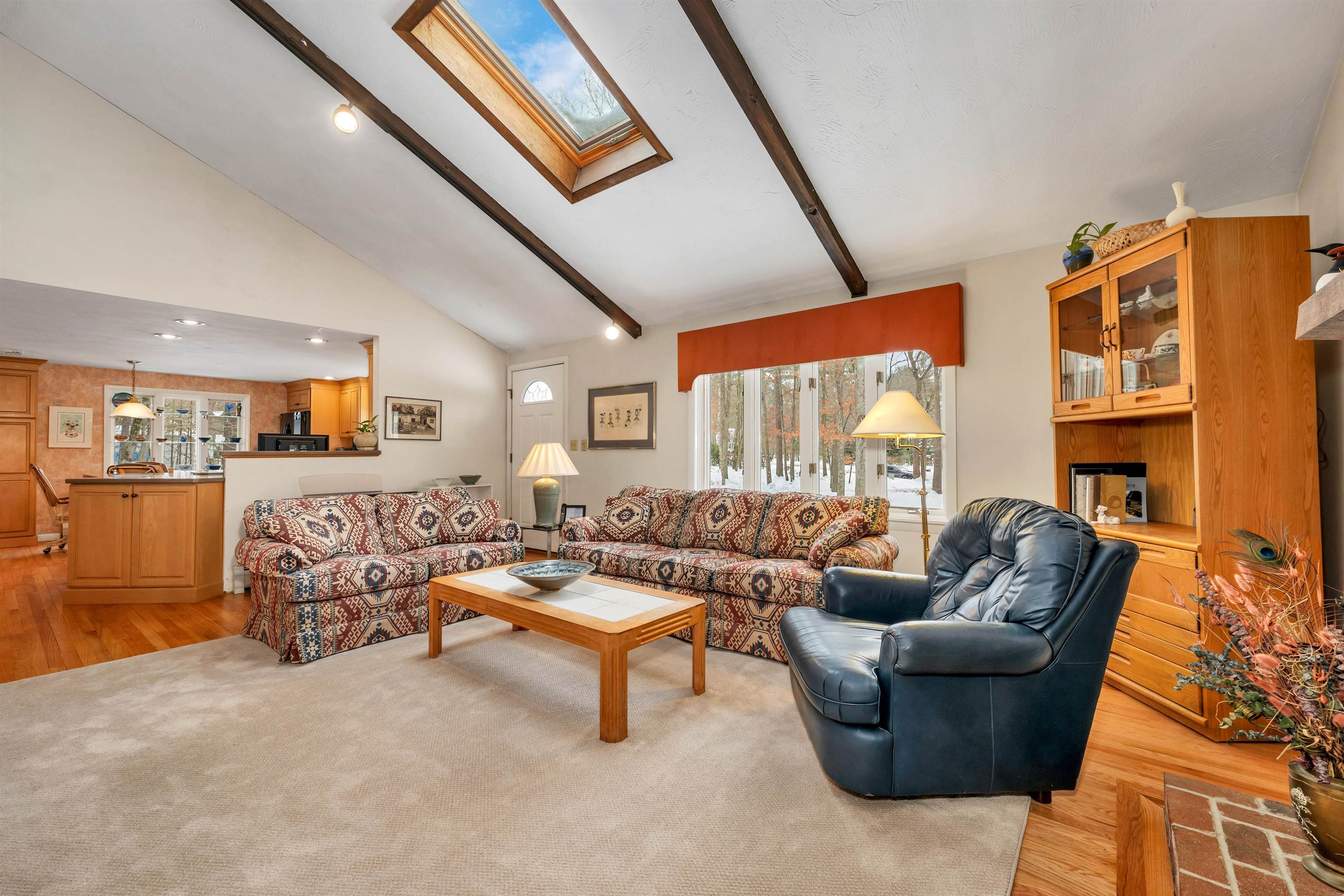 13 Park Street Windham, NH 03087 - Photo 9 of 41