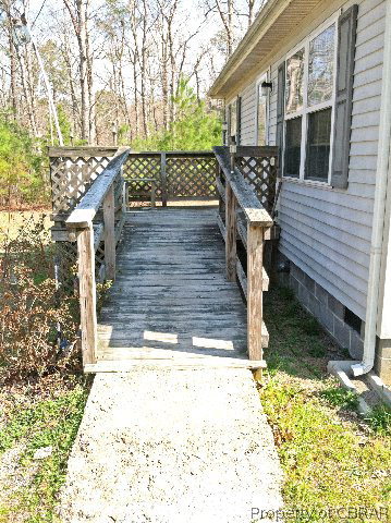 7744 Wagon Run Road Gloucester, VA 23061 - Photo 23 of 28
