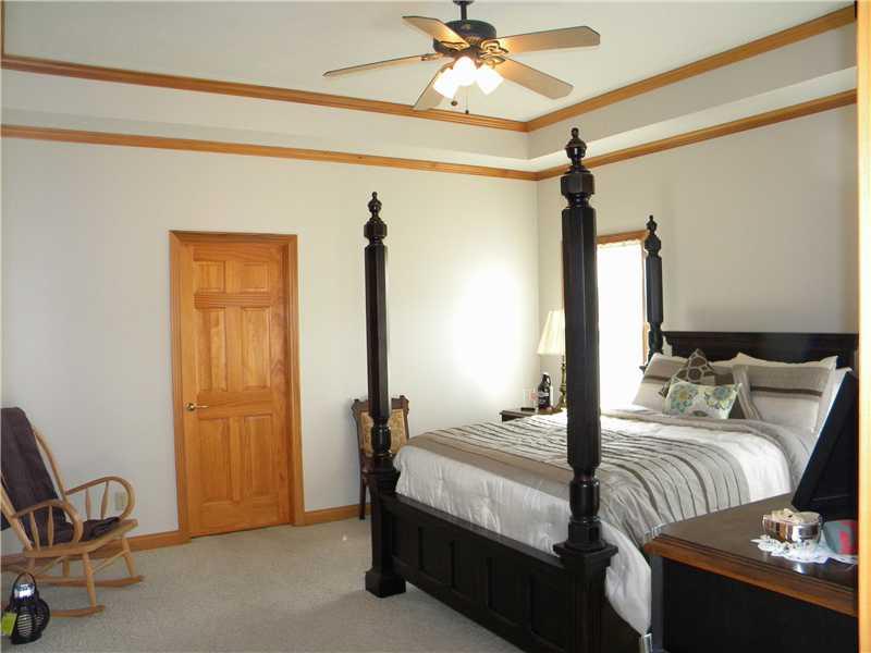 1705 East Mohr Road Greenfield, IN 46140 - Photo 11 of 17 Gallery Image 11