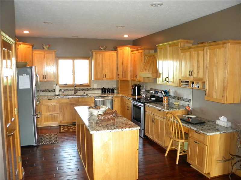 1705 East Mohr Road Greenfield, IN 46140 - Photo 8 of 17 Gallery Image 8