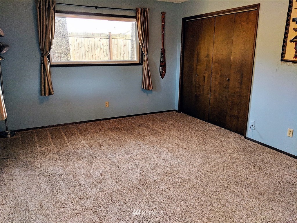 19005 Nutmeg Street Southwest Rochester, WA 98579 - Photo 14 of 24