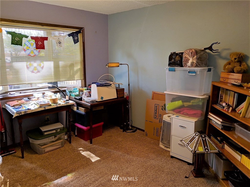 19005 Nutmeg Street Southwest Rochester, WA 98579 - Photo 15 of 24