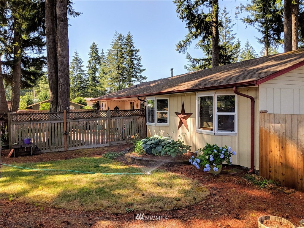 19005 Nutmeg Street Southwest Rochester, WA 98579 - Photo 3 of 24