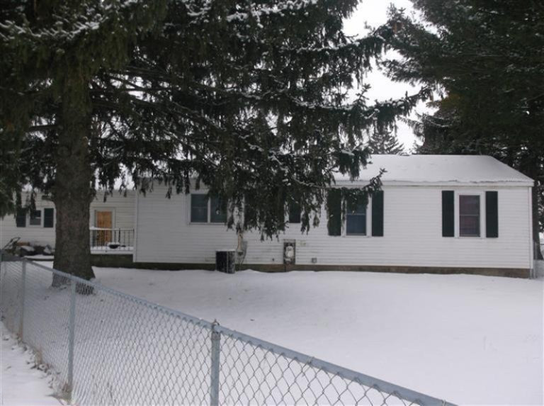 460 Douglas Drive Decatur, MI 49045 - Photo 4 of 9 Additional Photo