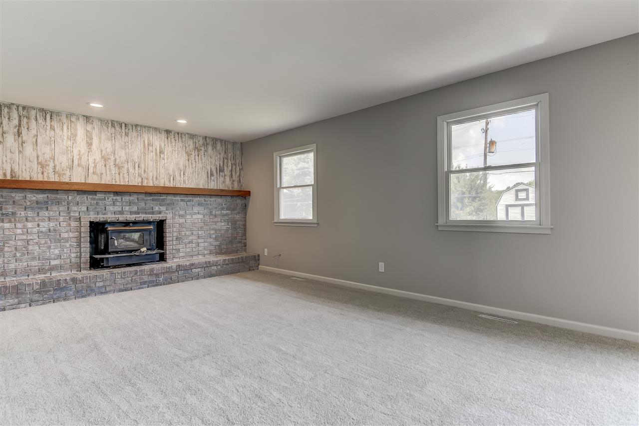7900 Hunt Road Springfield, IL 62712 - Photo 3 of 26