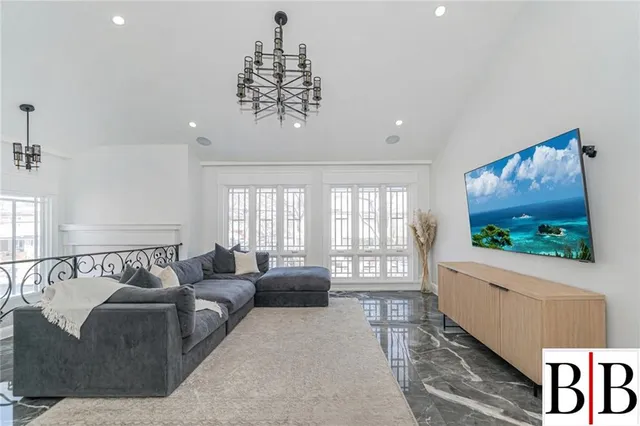 $2,199,000 | 2276 National Drive | Mill Basin