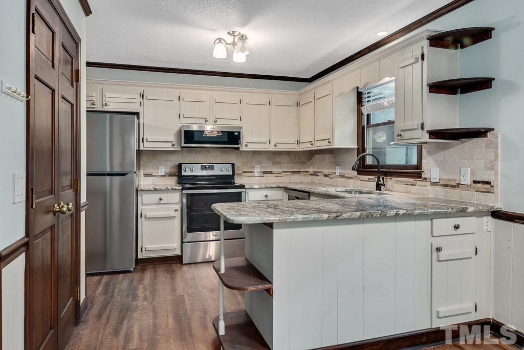 4001 Mountainbrook Road Apex, NC 27539 - Photo 8 of 30 Gallery Image 8