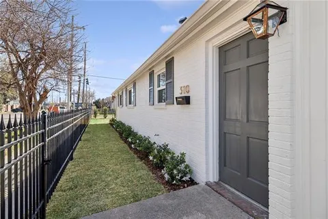 $725,000 | 310 Nashville Avenue, New Orleans, LA 70115