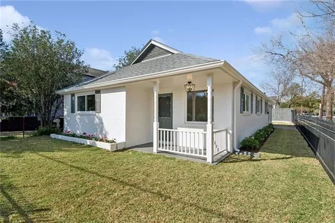 $725,000 | 310 Nashville Avenue, New Orleans, LA 70115