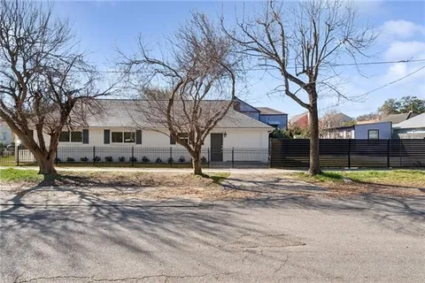 $725,000 | 310 Nashville Avenue, New Orleans, LA 70115