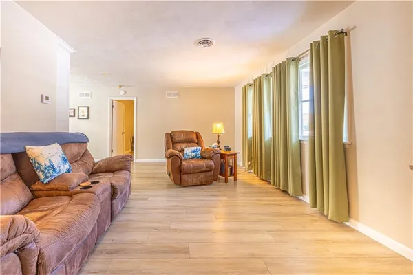 $339,900 | 33 Ruble Drive, Uniontown, PA 15401