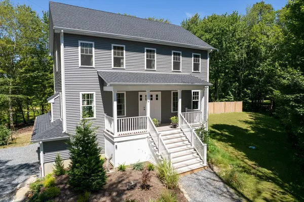 $729,900 | 4 Swansom Road, Swansea, MA 02777