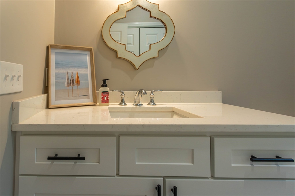 4 Swansom Road Swansea, MA 02777 - Photo 14 of 38 Gallery Image 14