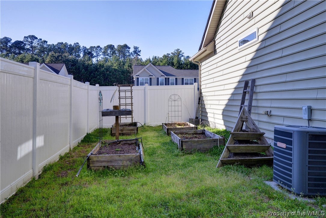 4008 Ordinary Loop Hayes, VA 23072 - Photo 31 of 50 Gallery Image 31